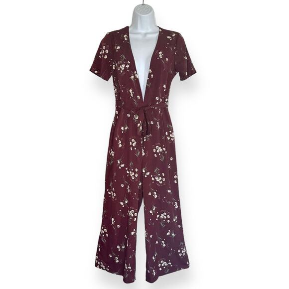 SADIE & SAGE Floral Jumpsuit V-Neck Tie Back Waist Cocktail Flirty Red Small - Picture 3 of 11